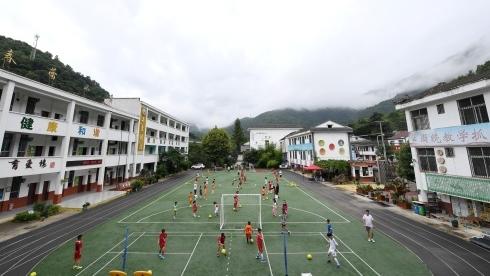 留坝县小学最新动态报道